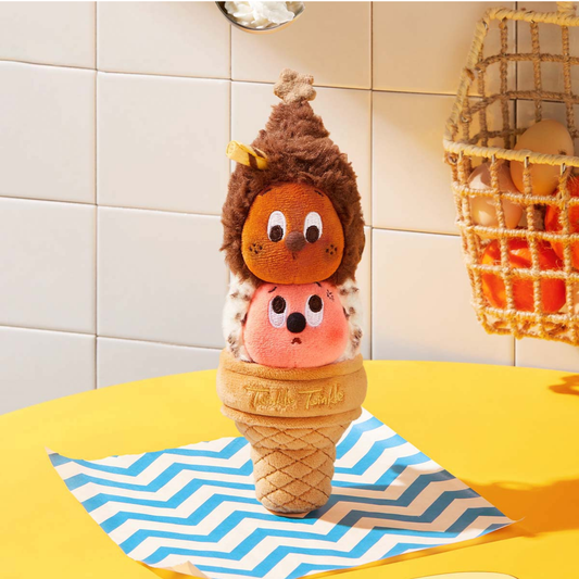POP MART Twinkle Twinkle Double Scoop Gelato Pendant (Moon Gelato Series)