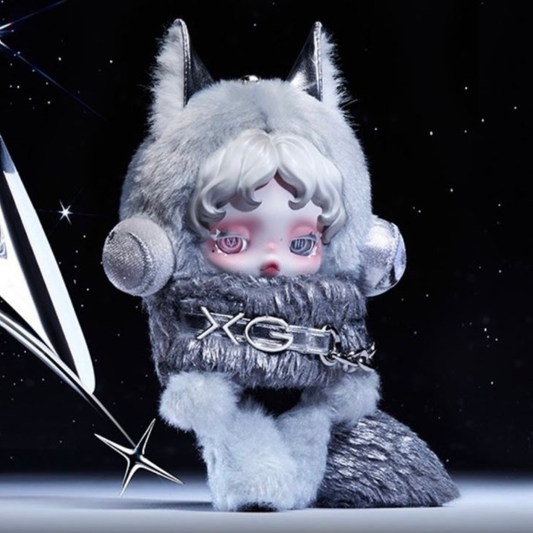 POP MART SKULLPANDA x XG Plush Pendant Japan  Exclusive (Limited Edition)