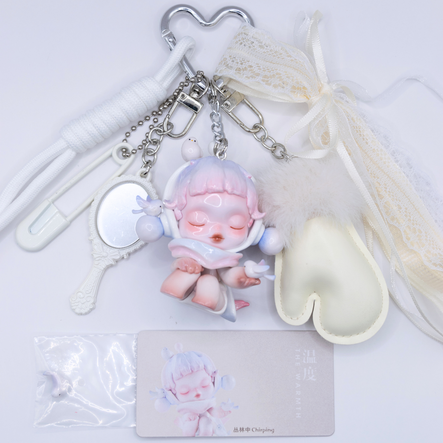 Handgefertigter, quietschender SKULLPANDA-Schlüsselanhänger und Taschenanhänger
