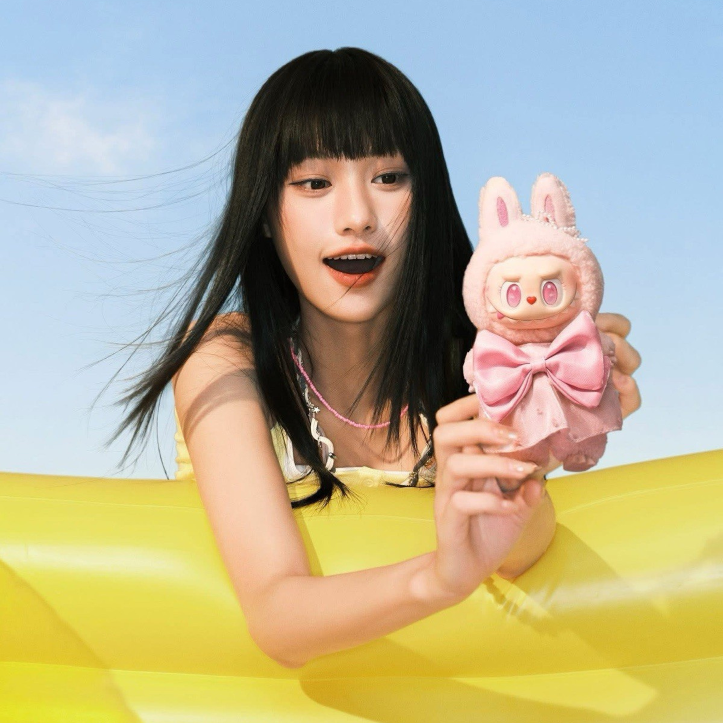 POP MART Die Monster Labubu MOKOKO Spring in den Sommer Plüschanhänger